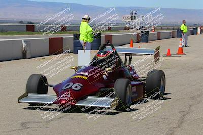 media/Jun-05-2022-CalClub SCCA (Sun) [[19e9bfb4bf]]/Around the Pits/